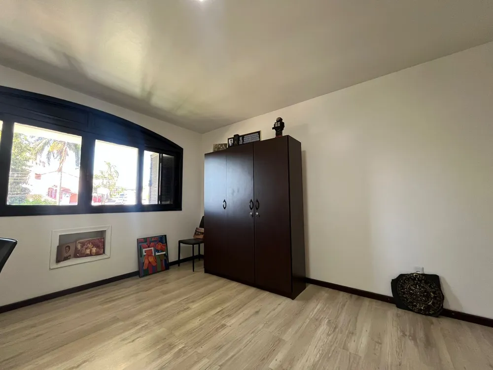 Casa, 4 quartos, 278 m² - Foto 8