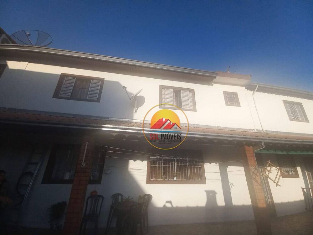 Casa, 3 quartos, 250 m² - Foto 11