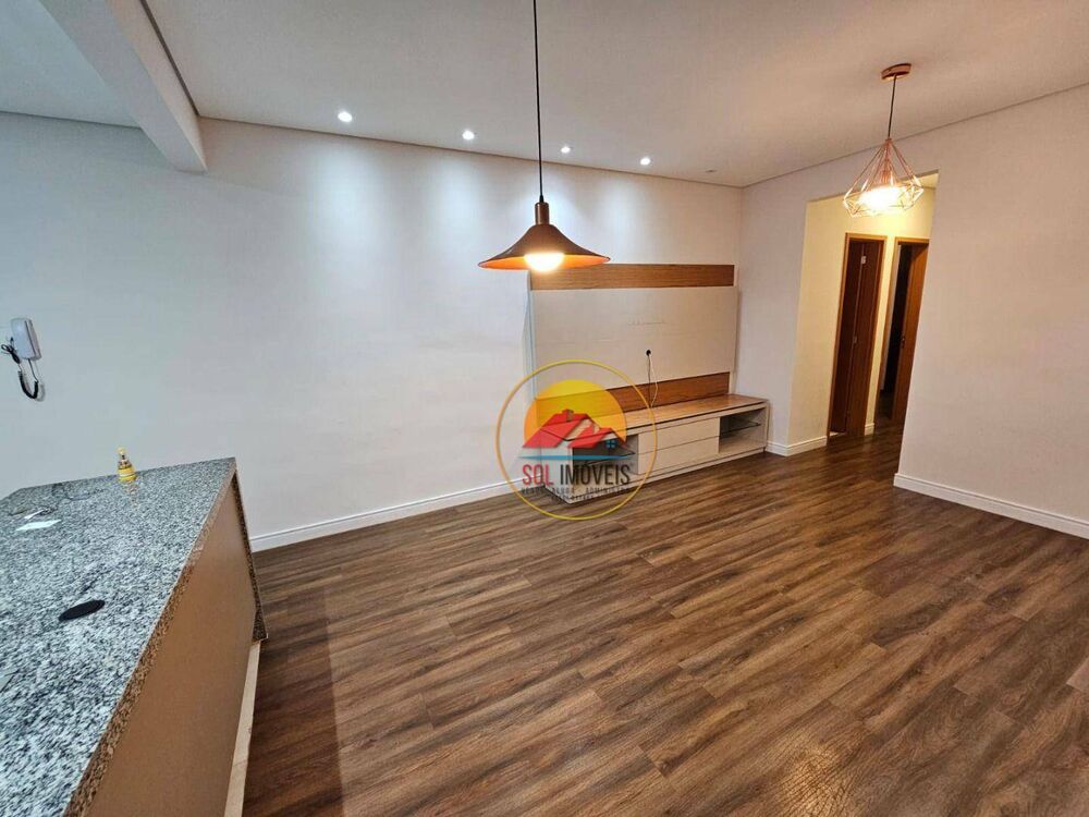 Apartamento à venda com 3 quartos, 76m² - Foto 7