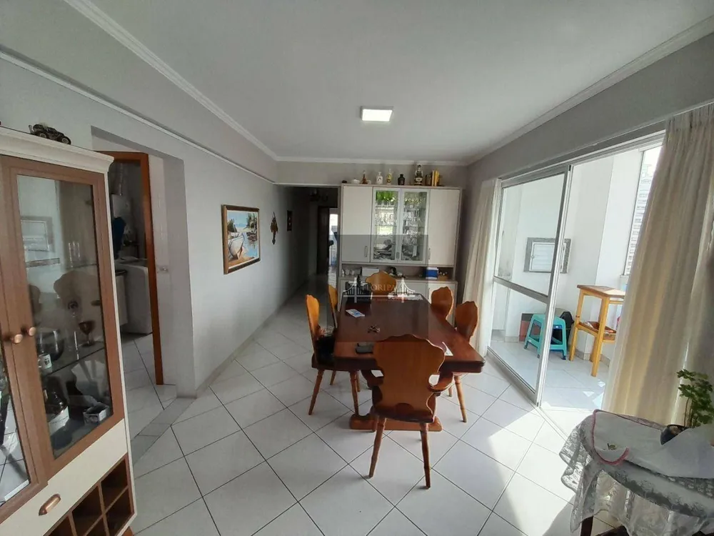 Apartamento, 3 quartos, 123 m² - Foto 2