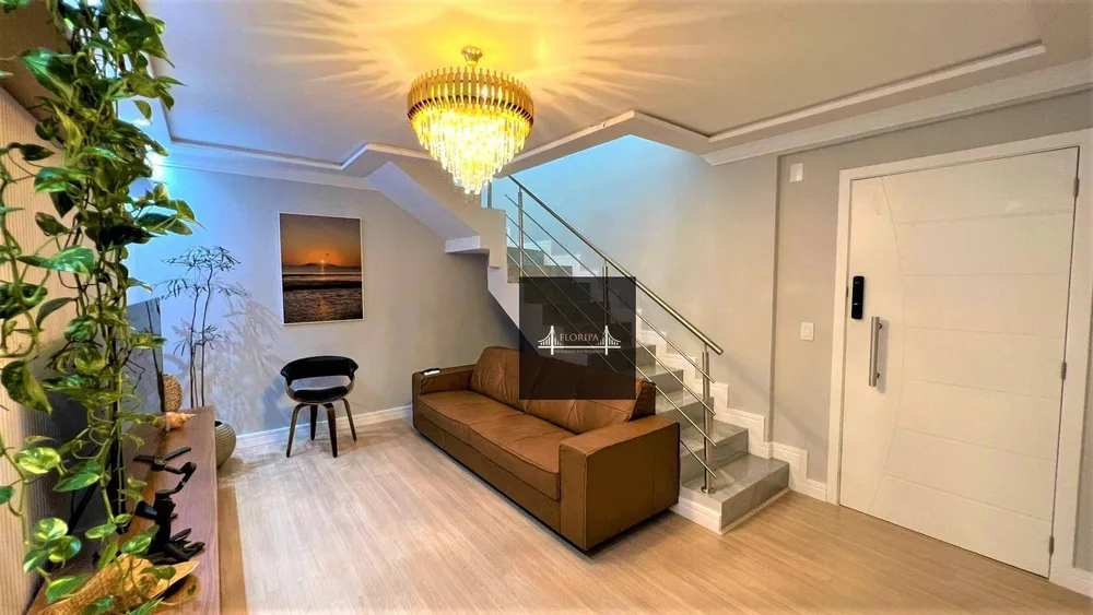 Cobertura, 3 quartos, 195 m² - Foto 2