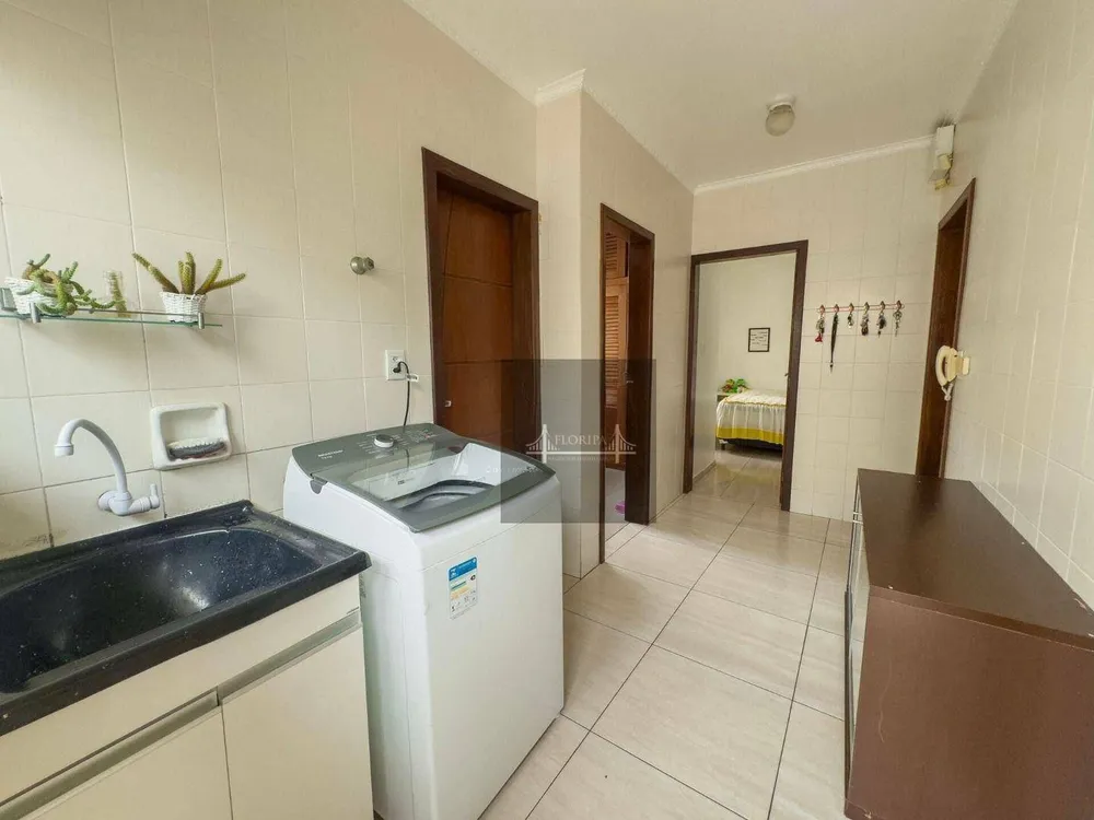 Casa, 5 quartos, 209 m² - Foto 11