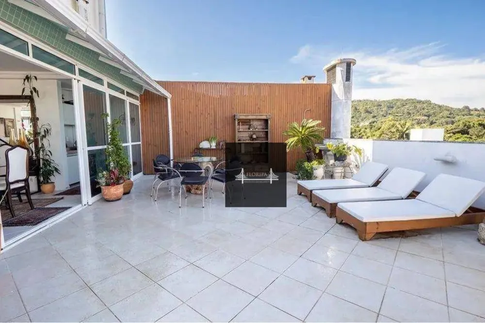 Cobertura, 3 quartos, 185 m² - Foto 2