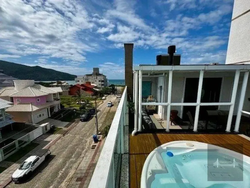 Cobertura, 3 quartos, 194 m² - Foto 1