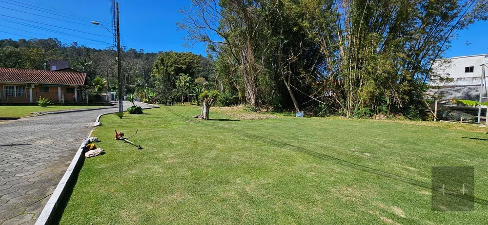 Loteamento e Condomínio, 1435 m² - Foto 1