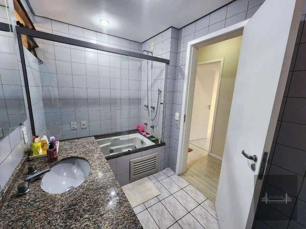 Apartamento, 3 quartos, 163 m² - Foto 4