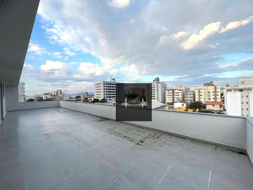 Cobertura, 3 quartos, 381 m² - Foto 1