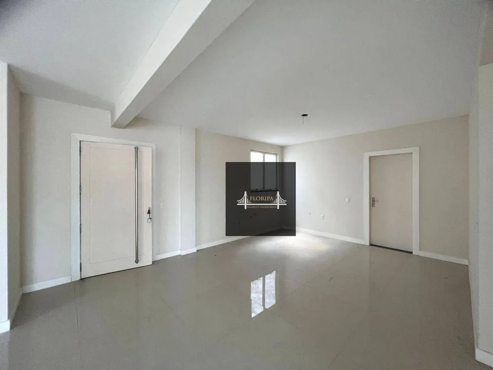 Cobertura, 3 quartos, 381 m² - Foto 3
