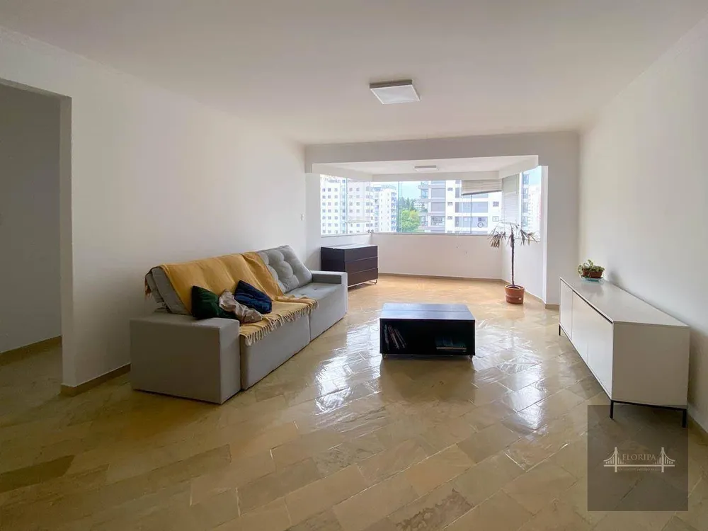 Apartamento, 3 quartos, 142 m² - Foto 2