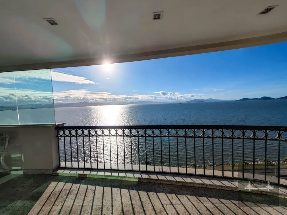 Apartamento, 3 quartos, 316 m² - Foto 1