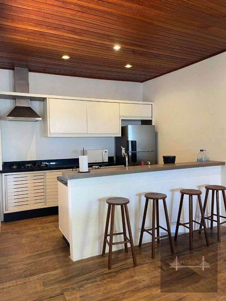 Casa, 3 quartos, 165 m² - Foto 1