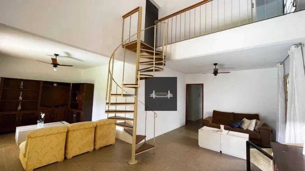 Casa, 5 quartos, 300 m² - Foto 2