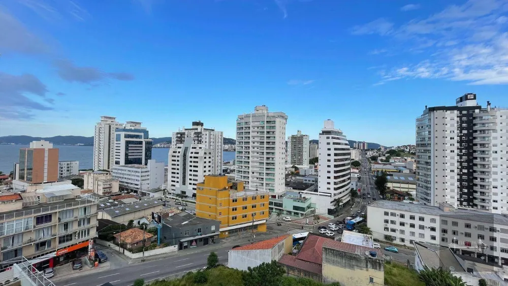 Apartamento, 3 quartos, 107 m² - Foto 2