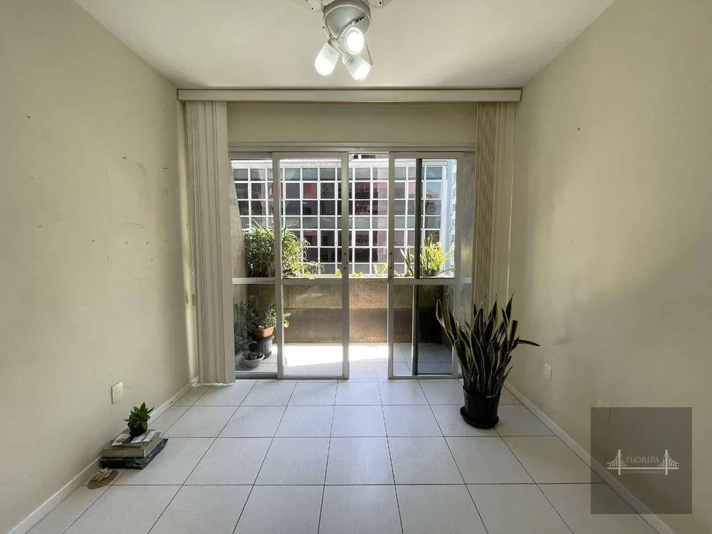 Apartamento, 2 quartos, 80 m² - Foto 1