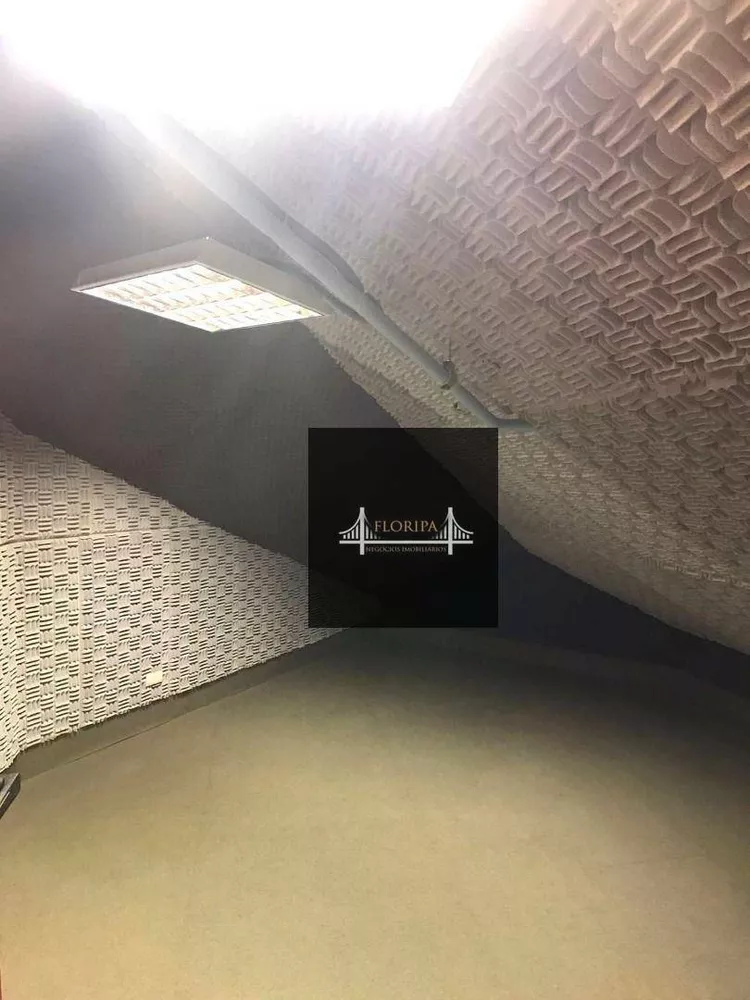 Casa, 4 quartos, 633 m² - Foto 17