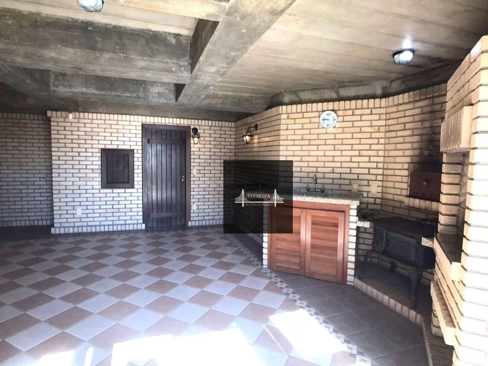 Casa, 4 quartos, 633 m² - Foto 2
