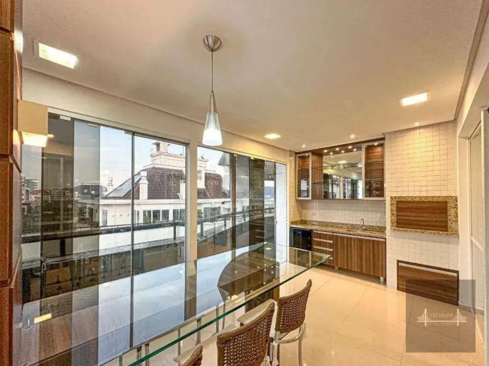 Cobertura, 3 quartos, 268 m² - Foto 9