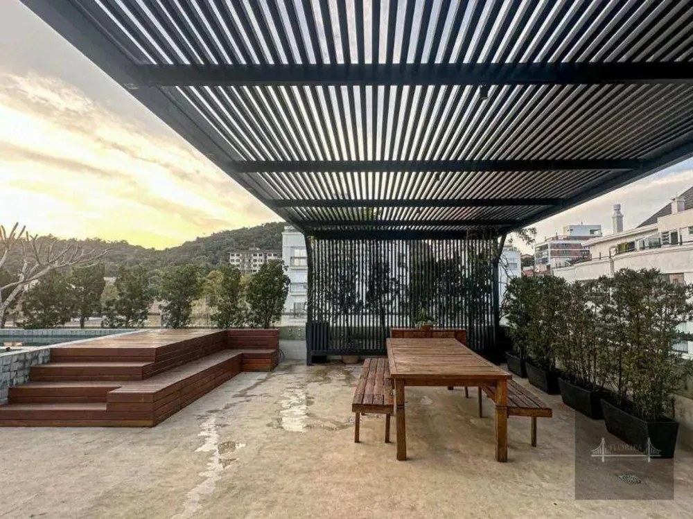 Cobertura, 3 quartos, 268 m² - Foto 5