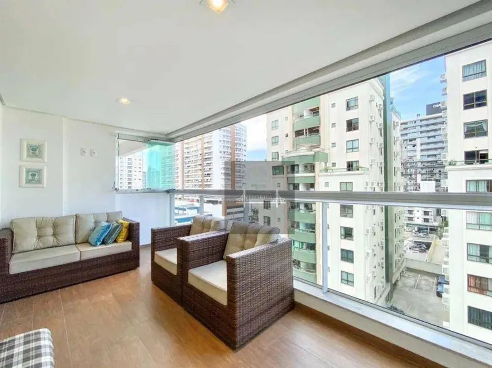 Apartamento, 3 quartos, 143 m² - Foto 2
