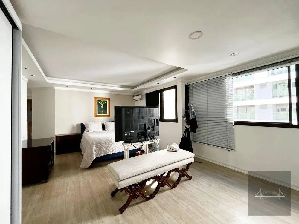 Apartamento, 3 quartos, 230 m² - Foto 9