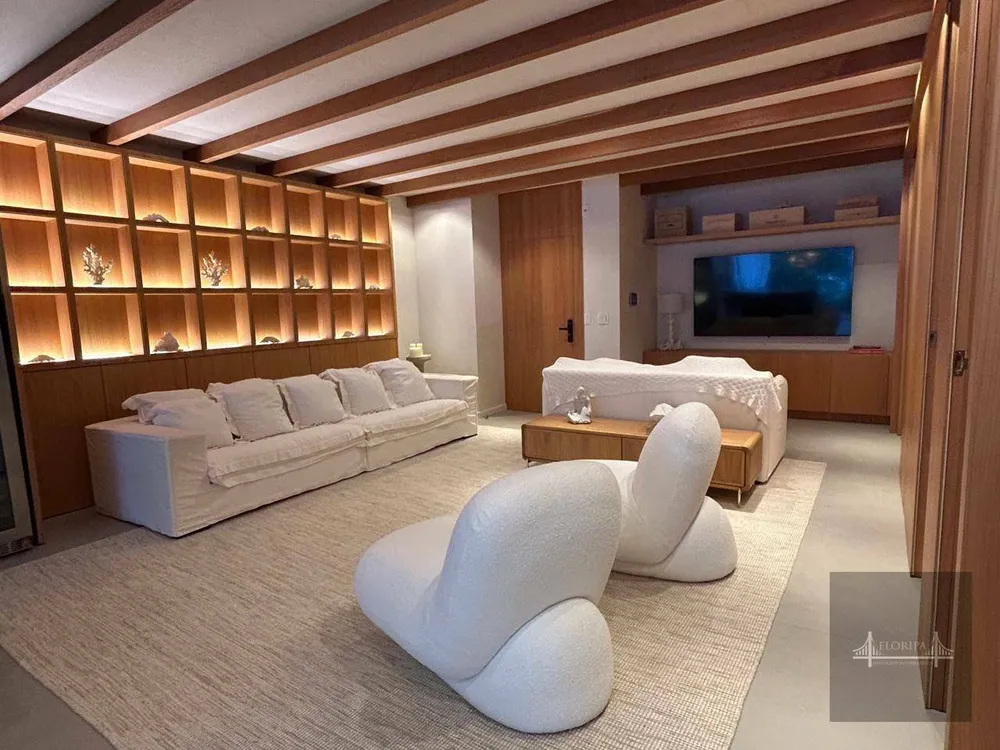 Apartamento, 4 quartos, 180 m² - Foto 1