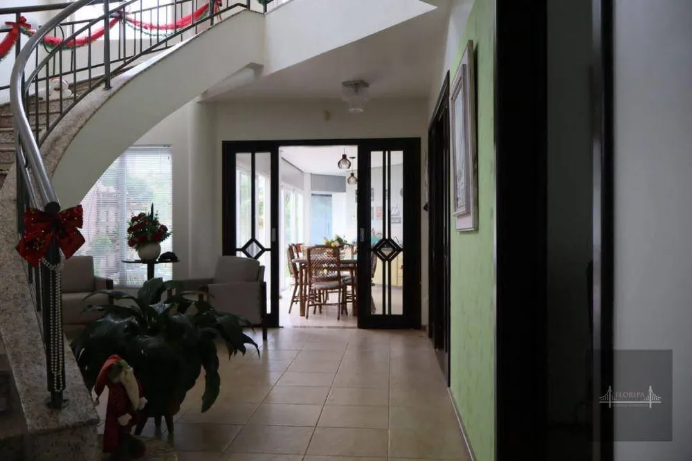 Casa, 4 quartos, 282 m² - Foto 5