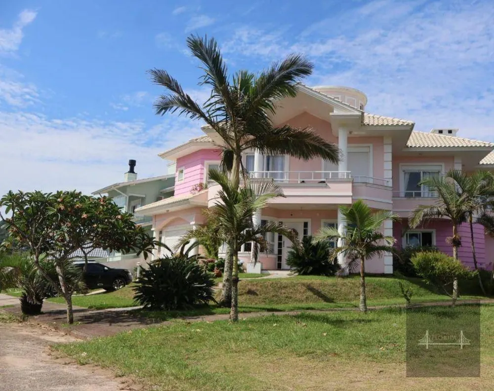 Casa, 4 quartos, 282 m² - Foto 1