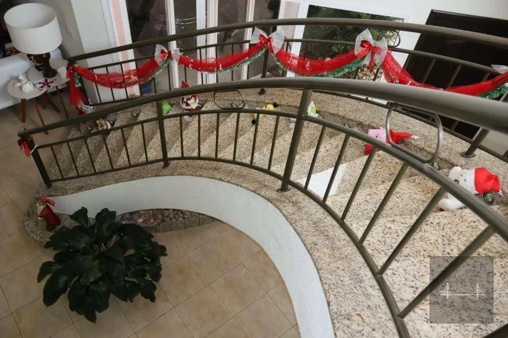 Casa, 4 quartos, 282 m² - Foto 3