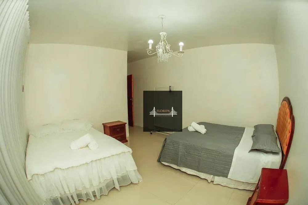 Casa, 5 quartos, 250 m² - Foto 19