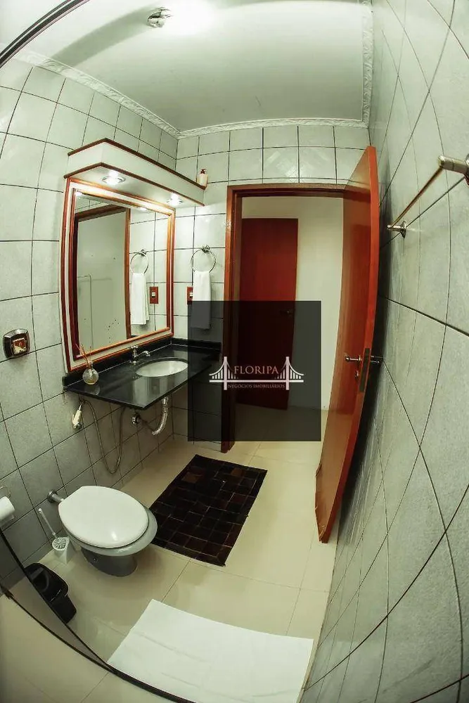 Casa, 5 quartos, 250 m² - Foto 20