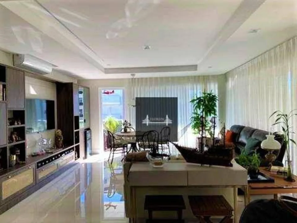 Apartamento, 3 quartos, 186 m² - Foto 1