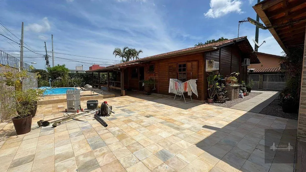 Casa, 3 quartos, 750 m² - Foto 1