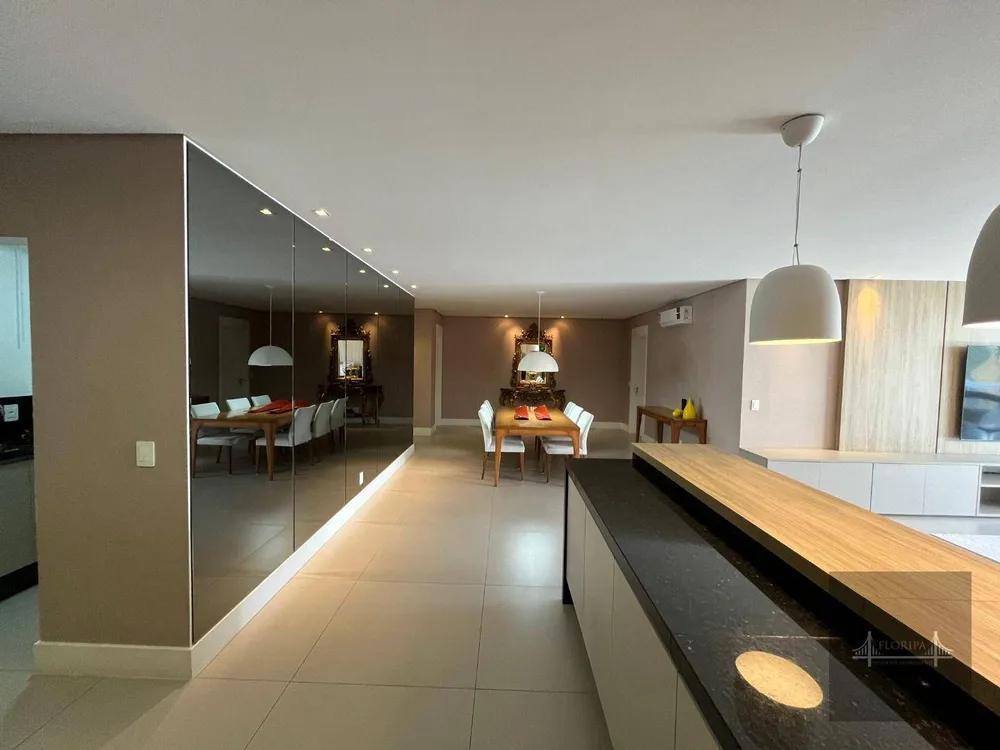 Apartamento, 3 quartos, 195 m² - Foto 7