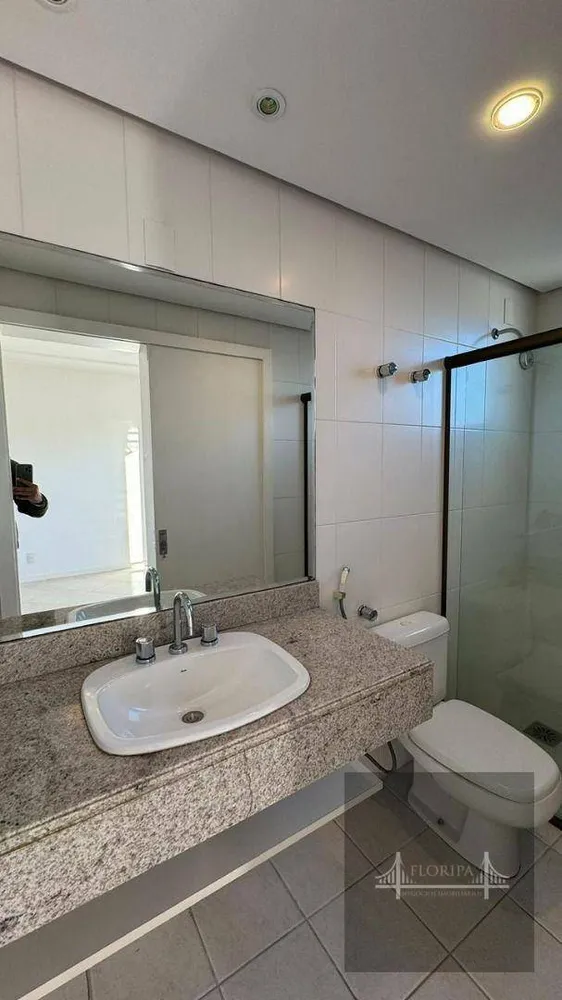 Cobertura, 3 quartos, 224 m² - Foto 9