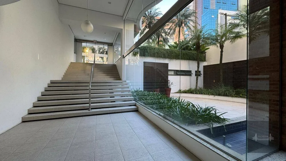 Cobertura, 3 quartos, 224 m² - Foto 12