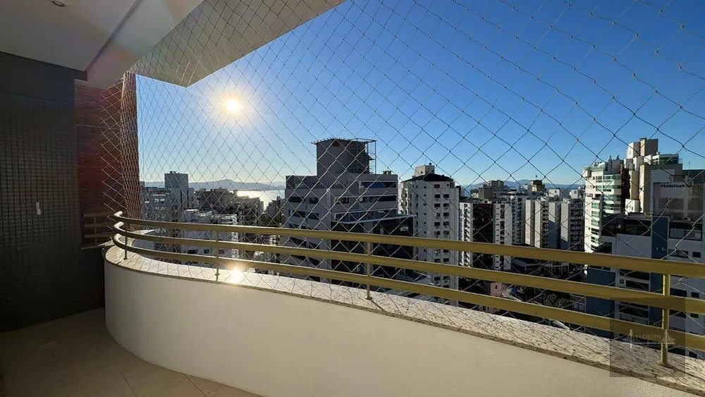 Cobertura, 3 quartos, 224 m² - Foto 7
