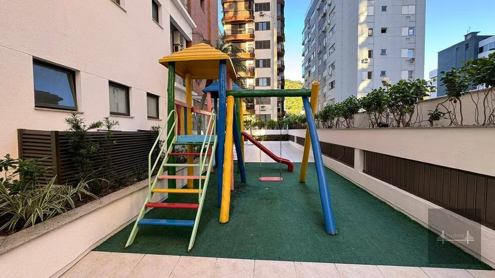 Cobertura, 3 quartos, 224 m² - Foto 14