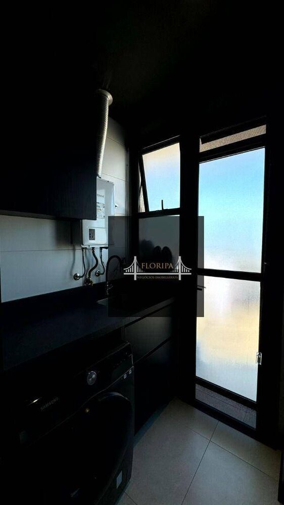 Cobertura à venda com 2 quartos, 173m² - Foto 2
