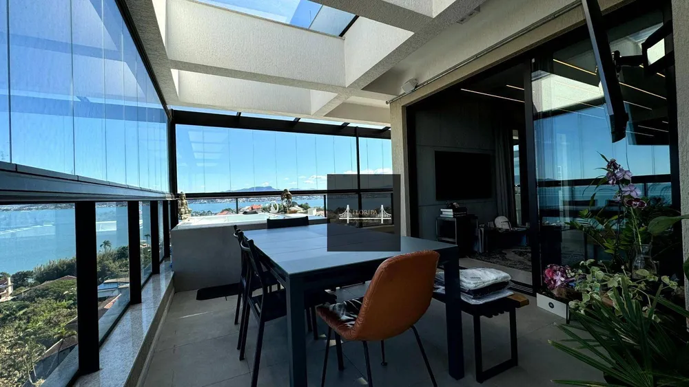 Cobertura, 2 quartos, 173 m² - Foto 1