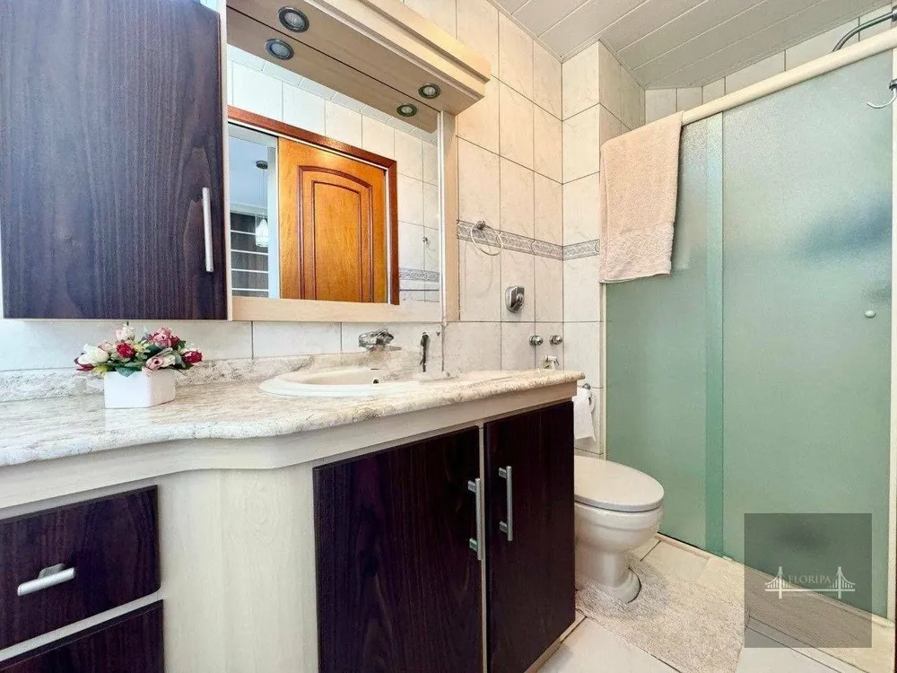 Apartamento, 3 quartos, 130 m² - Foto 1