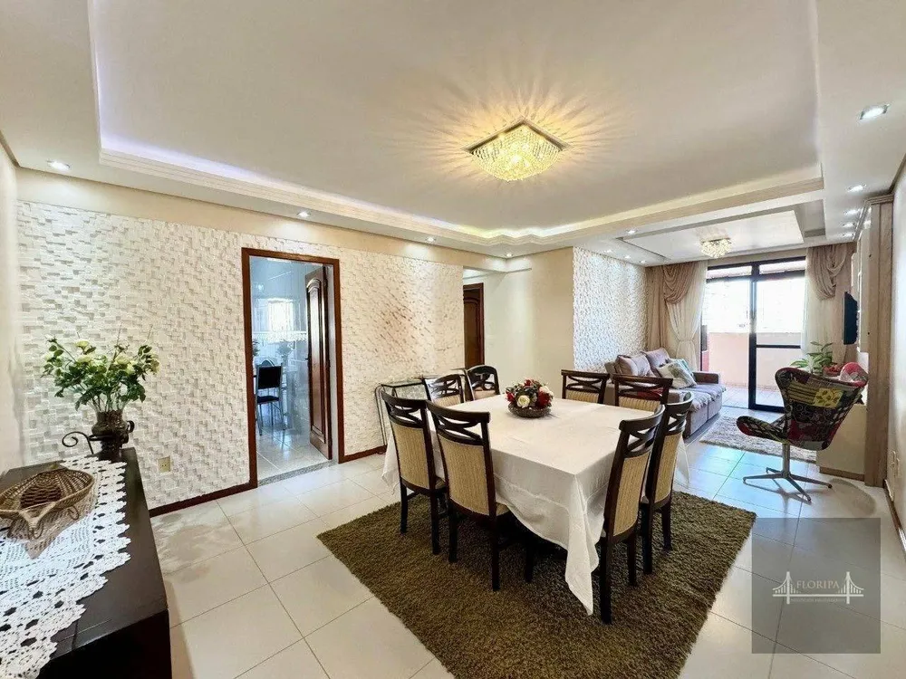 Apartamento, 3 quartos, 130 m² - Foto 3