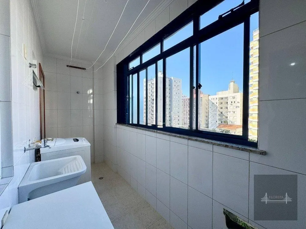 Apartamento, 3 quartos, 130 m² - Foto 3