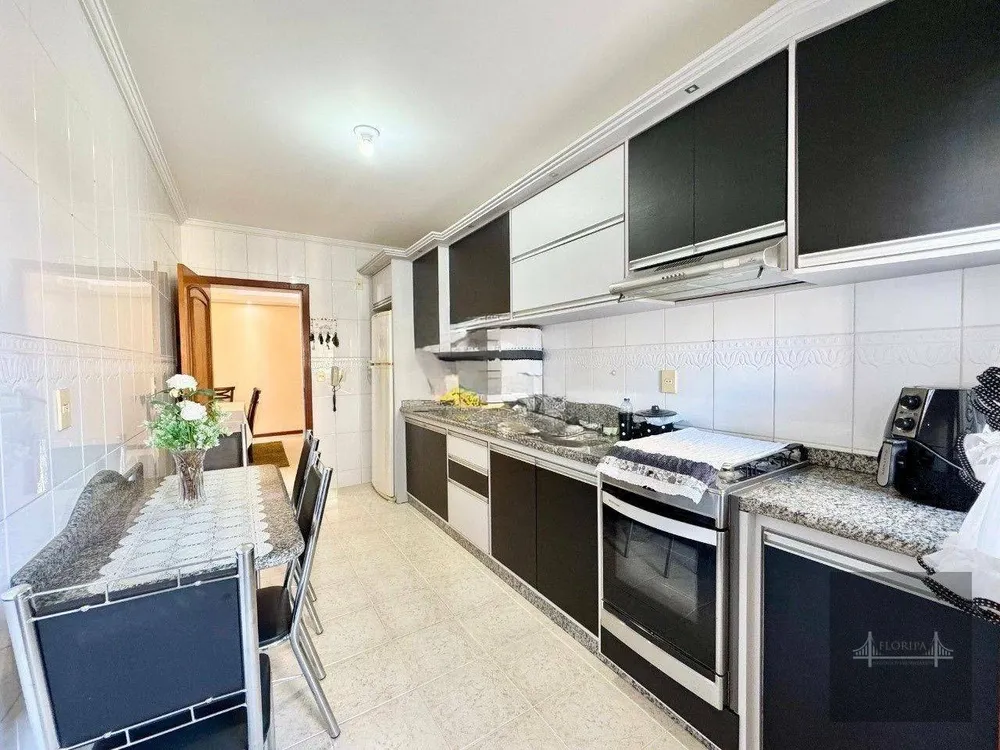 Apartamento, 3 quartos, 130 m² - Foto 6
