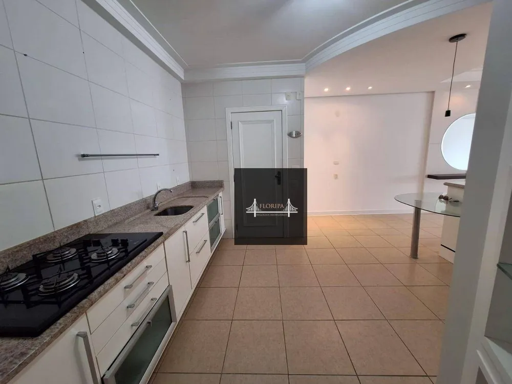 Apartamento, 3 quartos, 156 m² - Foto 4