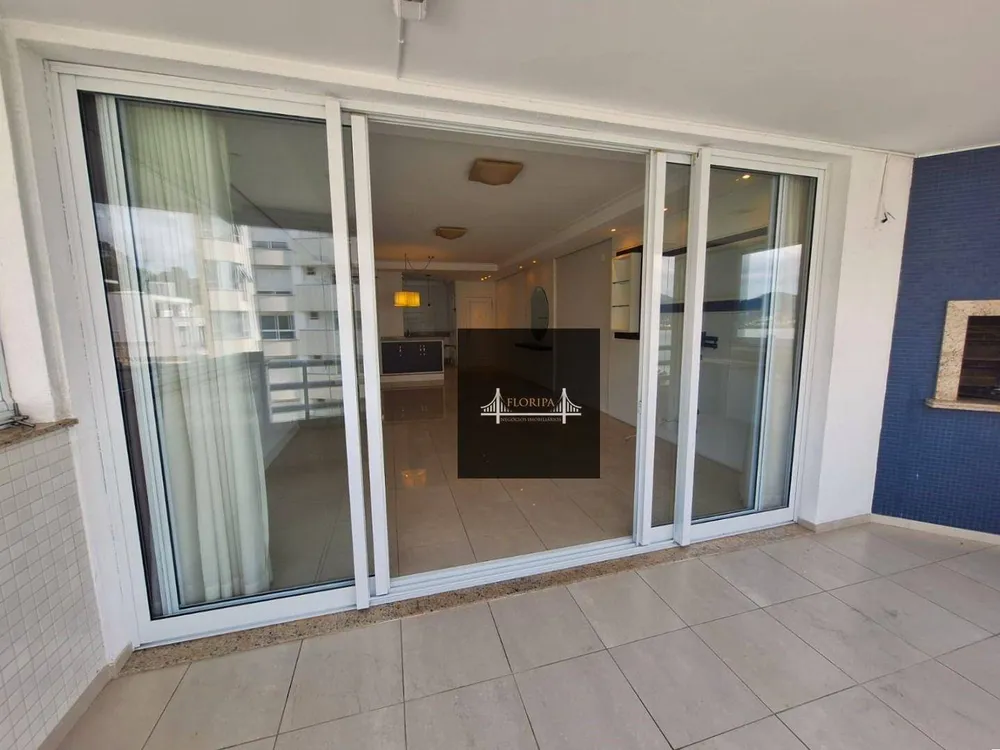 Apartamento, 3 quartos, 156 m² - Foto 1