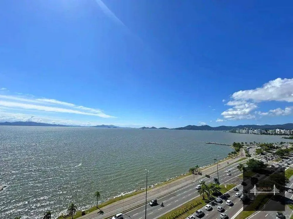 Cobertura, 3 quartos, 377 m² - Foto 32