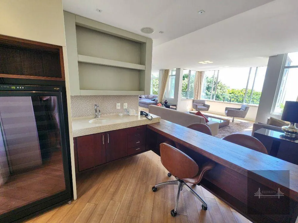 Apartamento, 3 quartos, 192 m² - Foto 6