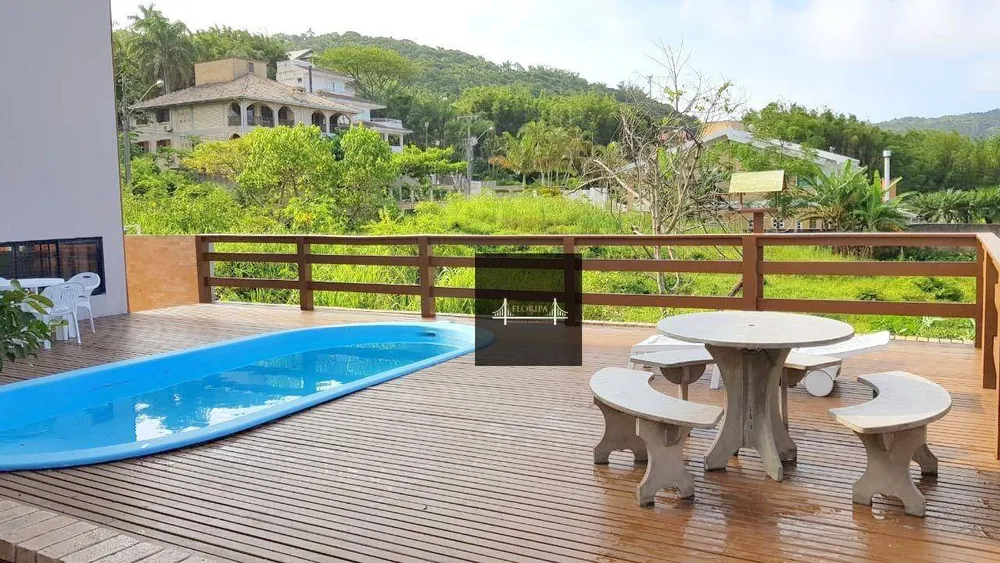 Casa, 6 quartos, 450 m² - Foto 1