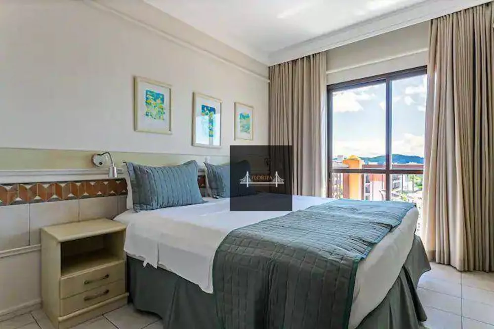 Apartamento, 1 quarto, 27 m² - Foto 2