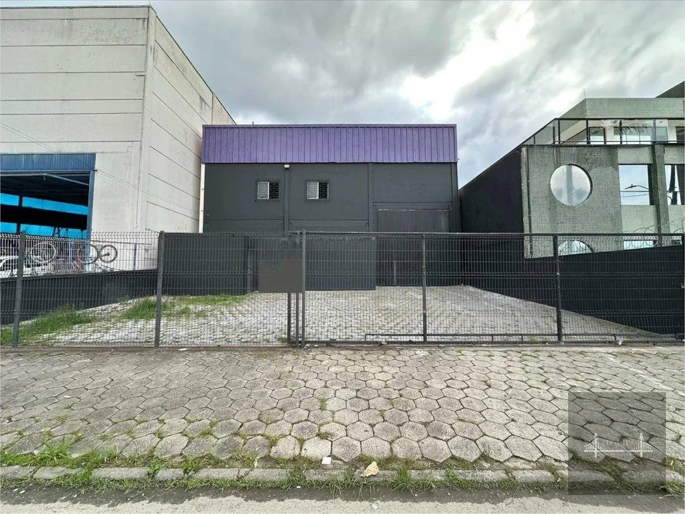 Depósito-Galpão, 600 m² - Foto 1